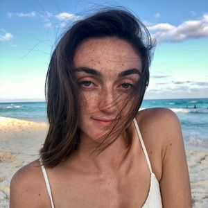 Meet your Posher, Arianna